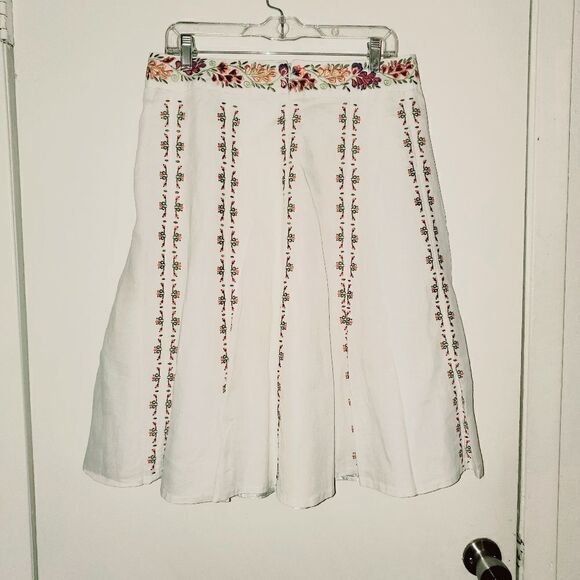 Peter Martin Lined Floral Embroidered Skirt - Picture 4 of 7